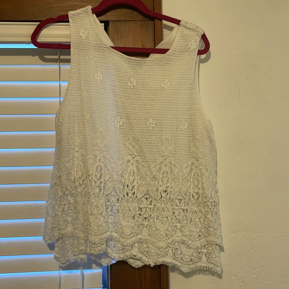 Dylan crocheted top